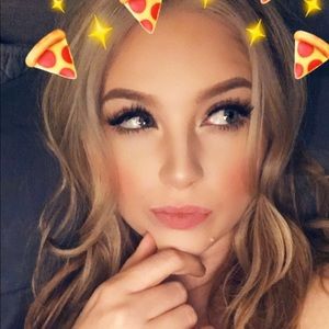 Meet your Posher, Kristin